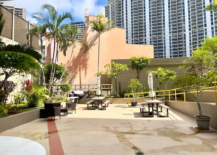 Inn On The Park Honolulu